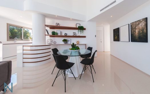 Large authentic Villa