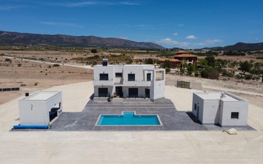 Villa in Pinoso (N7763)