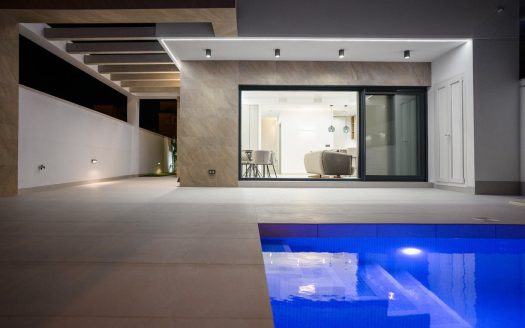 Villa in San Miguel de Salinas (N5662)