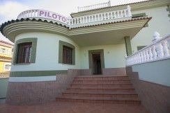 Villa in Torrevieja (N6288)