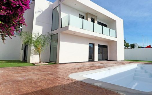 Villa in Fortuna (N6776)