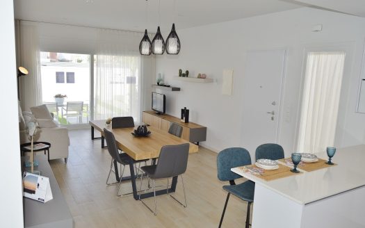 Town House in Avileses (N6828)