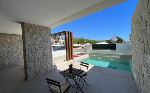 Town House in Dolores (N6361)
