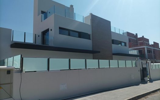 Town House in Orihuela Costa (N6909)