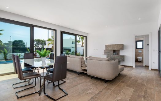 Villa in Santiago de la Ribera (N6565)