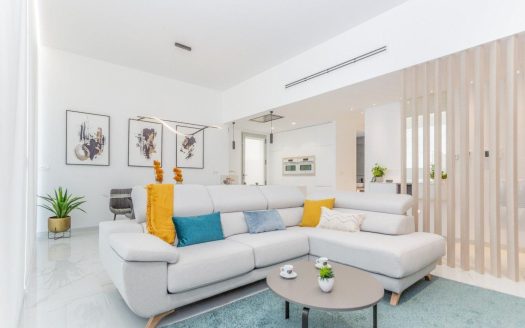 Villa in Torrevieja (N8331)