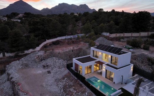 Villa in Alfas del Pi (N7665)