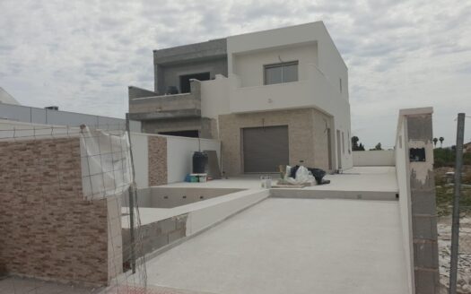 Villa in Daya Nueva (N7383)