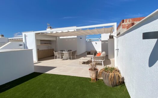 Bungalow in Pilar de La Horadada (N8831)