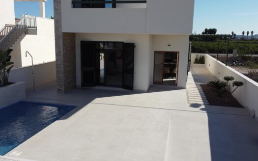 Villa in Daya Nueva (N5726)
