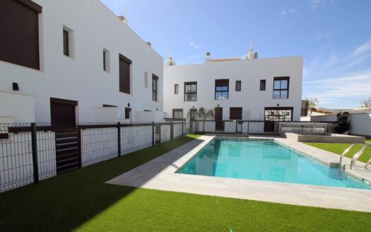 Town House in Pilar de La Horadada (N8980)